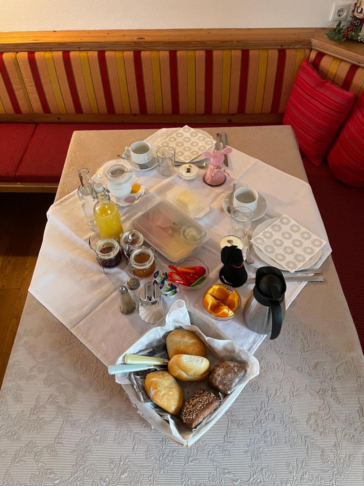 シュリッタース Haus Hager Bed & Breakfast エクステリア 写真