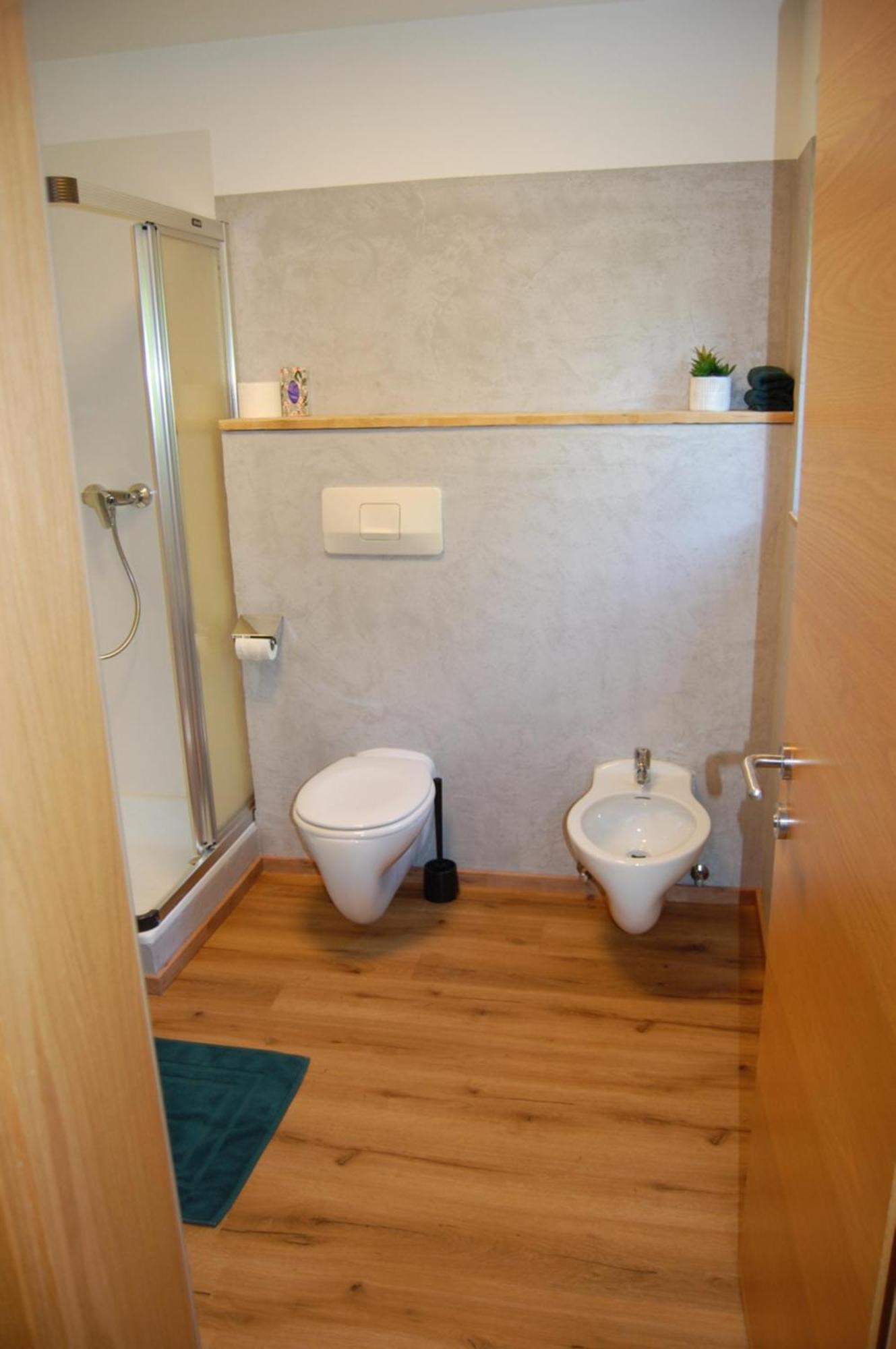 シュリッタース Haus Hager Bed & Breakfast エクステリア 写真